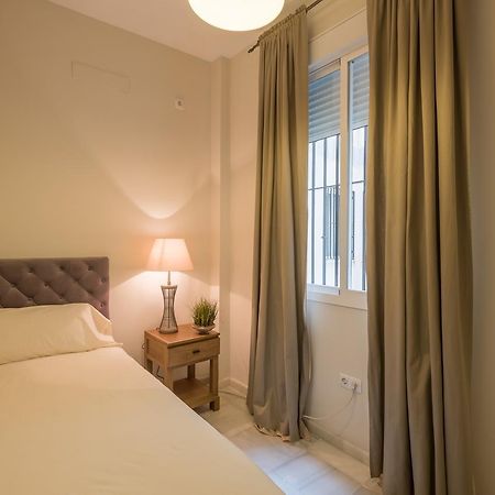 Apartamento Activa Macarena Sevilla Exterior foto